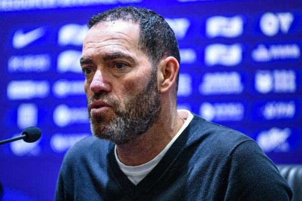 盛鹏智投 亚泰主帅：中国联赛太依赖外援发挥 年轻球员没机会上场不能提高