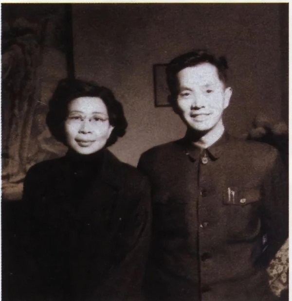 泰兴隆配资 1957年毛泽东患上感冒，医生治疗却加重病情，舒同：请刘惠民看看